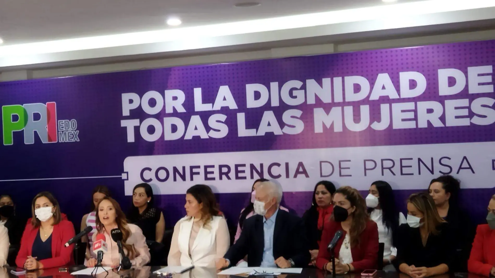 conferencia del pri